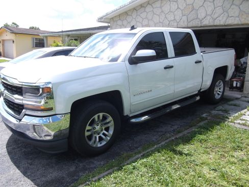 Used 2016 Chevrolet Silverado 1500 LT w/ All Star Edition RWD image 12