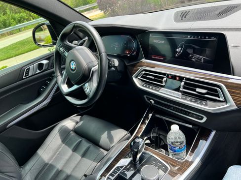 Used 2020 BMW X5 xDrive40i w/ Convenience Package image 9