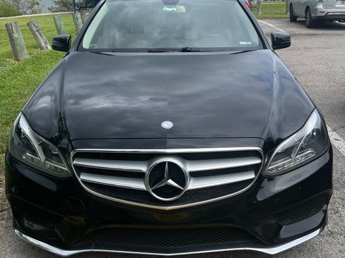 Used 2014 Mercedes-Benz E 350 Sedan image 4