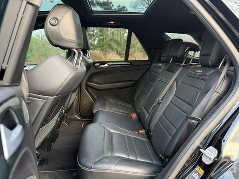 Used 2014 Mercedes-Benz ML 63 AMG 4MATIC image 13