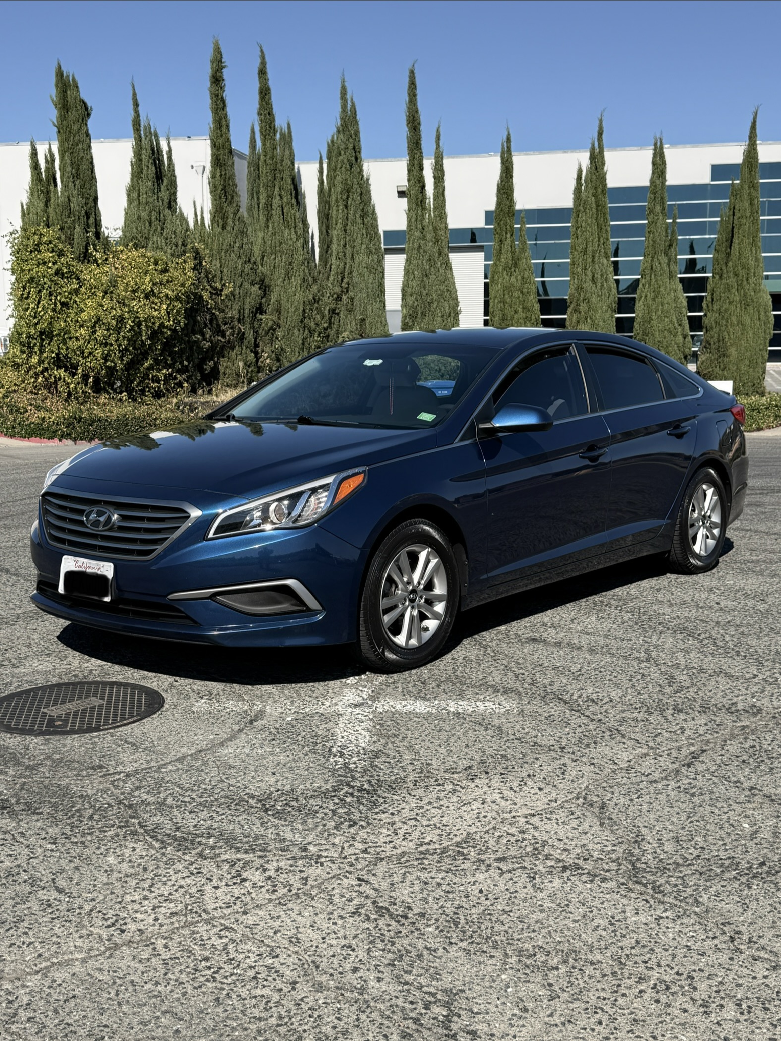 Used 2017 Hyundai Sonata SE FWD image 4