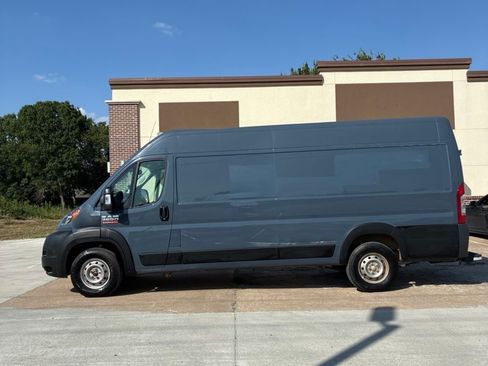 Used 2021 RAM ProMaster 3500 FWD image 2