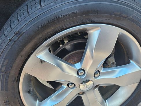 Used 2011 Jeep Grand Cherokee Limited w/ Trailer Tow Group image 18