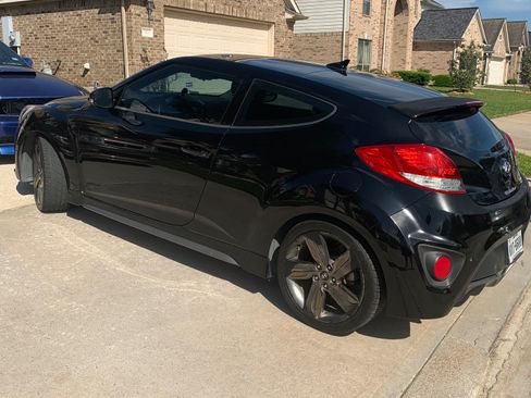 Used 2015 Hyundai Veloster Turbo w/ Option Group 04 image 10