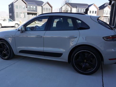Used 2019 Porsche Macan S image 6