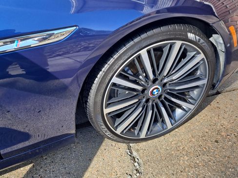 Used 2018 BMW 650i xDrive Convertible image 2