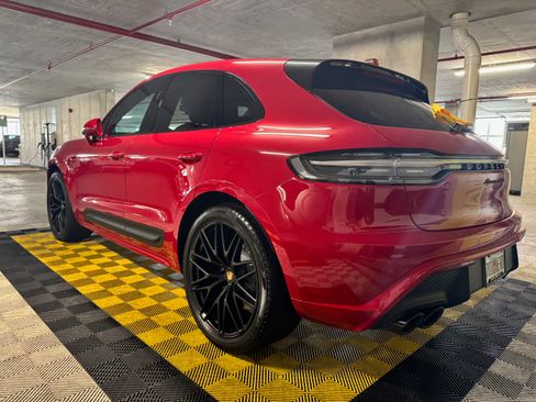 Used 2022 Porsche Macan GTS AWD/4WD image 4