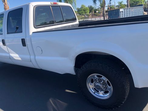 Used 2001 Ford F350 2WD Crew Cab Super Duty image 6