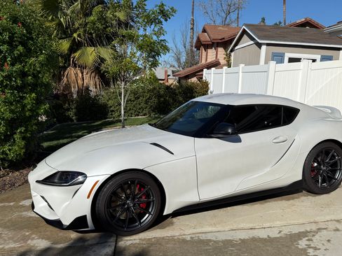Used 2024 Toyota Supra Premium image 1