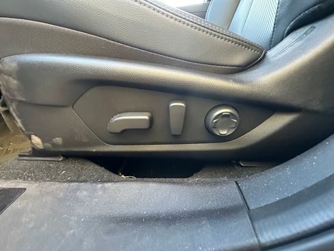 Used 2026 Subaru Outback Touring XT AWD/4WD image 10