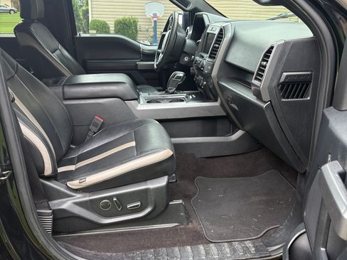 Used 2018 Ford F150 XLT w/ Equipment Group 302A Luxury AWD/4WD image 10