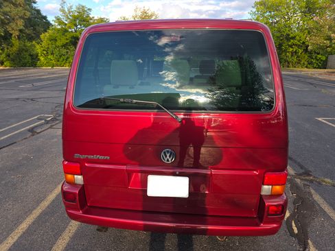 Used 2003 Volkswagen Eurovan MV image 6