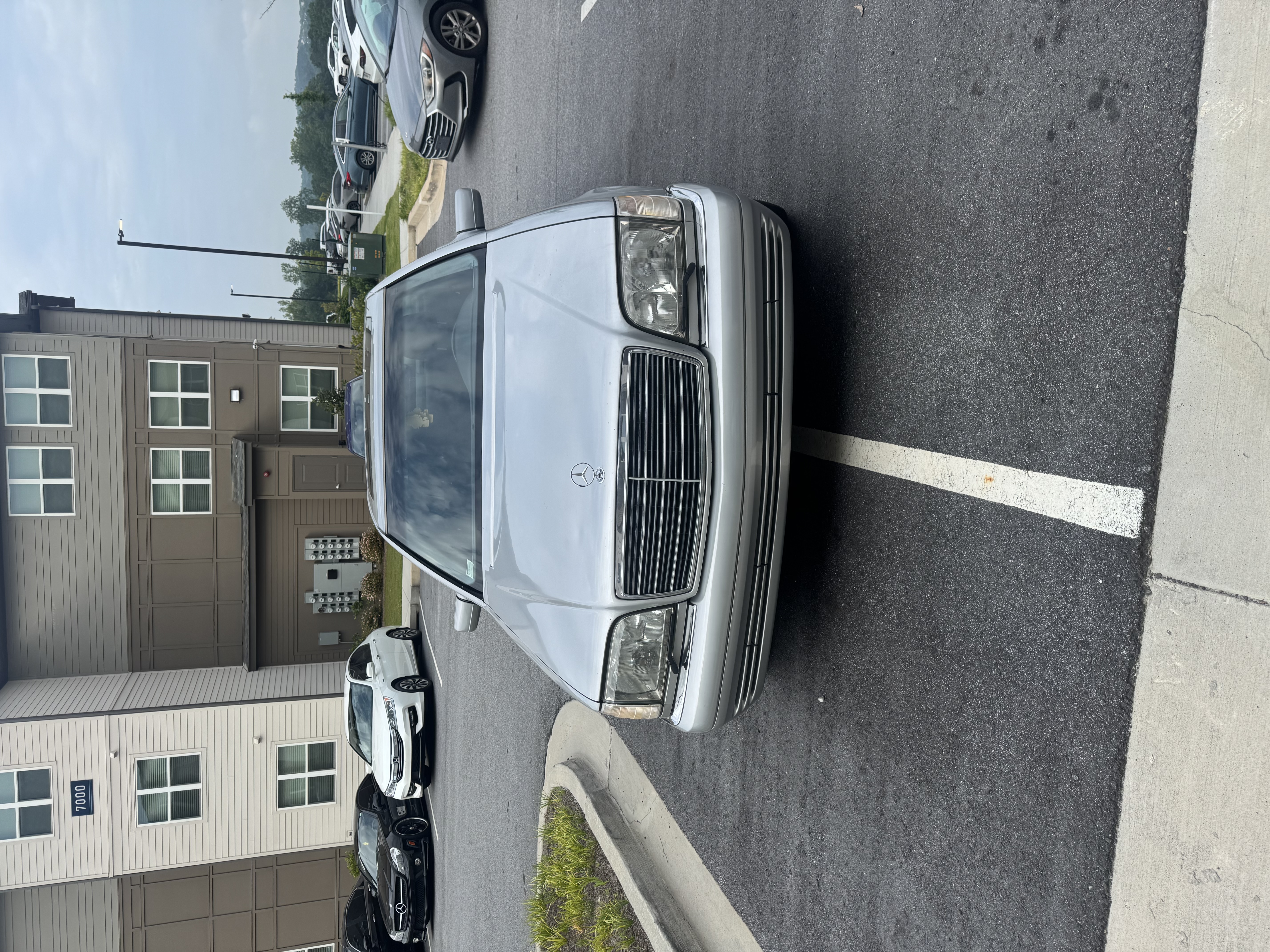 Used 1999 Mercedes-Benz S 420 image 1