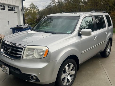 Used 2014 Honda Pilot Touring image 4