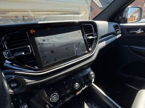 Used 2022 Dodge Durango GT AWD/4WD image 11