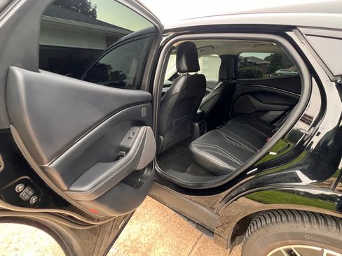 Used 2024 Ford Mustang Mach-E Premium RWD image 6