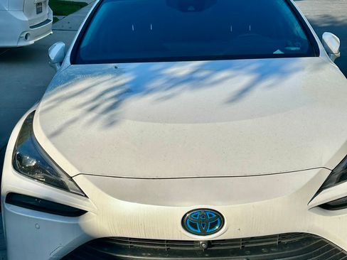 Used 2021 Toyota Mirai w/ Advanced Technology Package image 5