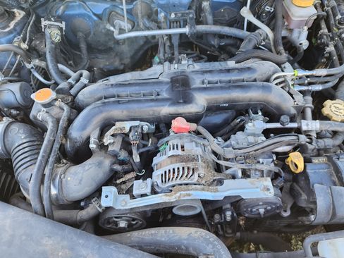 Used 2008 Subaru Outback 2.5XT Limited image 9