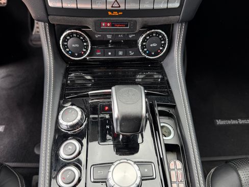 Used 2015 Mercedes-Benz CLS 63 AMG S-Model image 25
