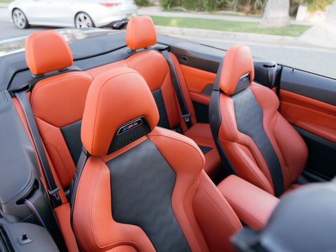 Used 2025 BMW M4 xDrive Competition w/ Executive Package image 5