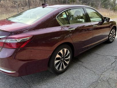 Used 2017 Honda Accord Hybrid Sedan