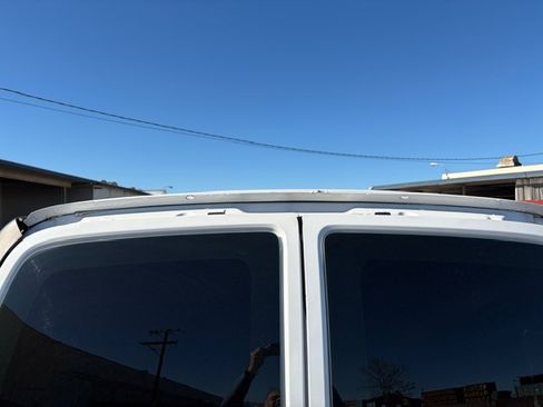 Used 2017 GMC Savana 2500 Van 3D image 8