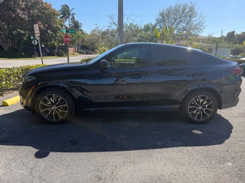 Used 2025 BMW X6 xDrive40i image 2