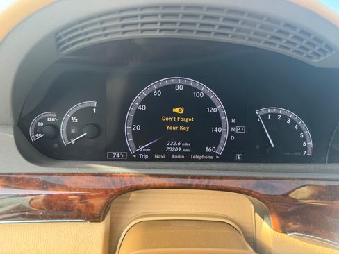 Used 2013 Mercedes-Benz S 550 4MATIC image 6