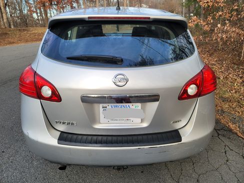 Used 2011 Nissan Rogue S image 4