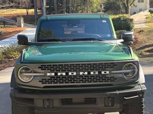 Used 2022 Ford Bronco Badlands image 1