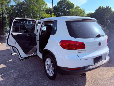 Used 2017 Volkswagen Tiguan S AWD/4WD image 1