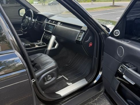 Used 2016 Land Rover Range Rover HSE AWD/4WD image 10