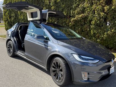 Used 2016 Tesla Model X 90D