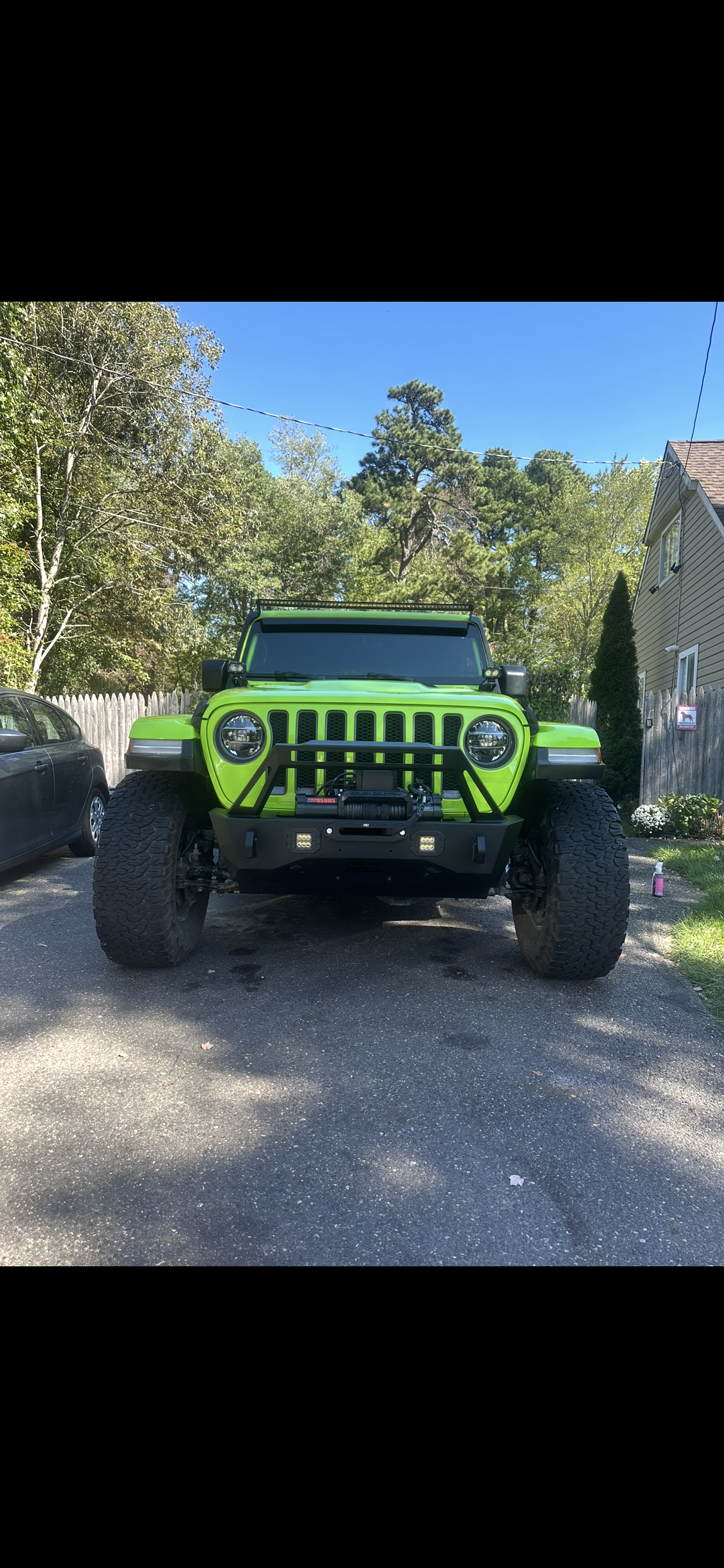 Used 2021 Jeep Wrangler Unlimited Rubicon w/ Xtreme Recon 35" Tire Package AWD/4WD image 15