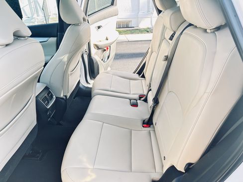 Used 2019 INFINITI QX50 Luxe w/ Cargo Package AWD/4WD image 12