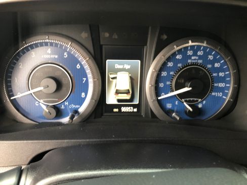 Used 2016 Toyota Sienna Limited Premium image 13