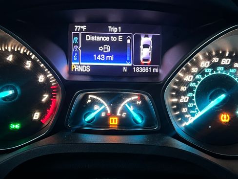 Used 2013 Ford Escape SEL FWD image 4
