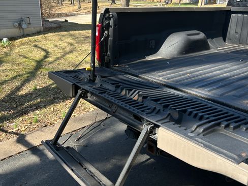 Used 2013 Ford F250 King Ranch w/ King Ranch w/Chrome Pkg image 8