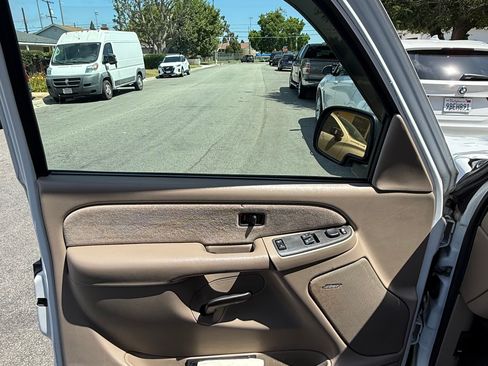 Used 2003 Chevrolet Silverado 1500 LS RWD image 13