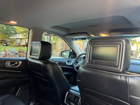 Used 2013 INFINITI JX35 FWD w/ Premium Pkg image 21