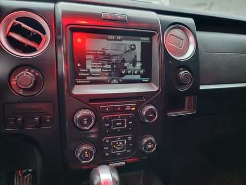 Used 2014 Ford F150 FX4 w/ Equipment Group 402A Luxury image 5