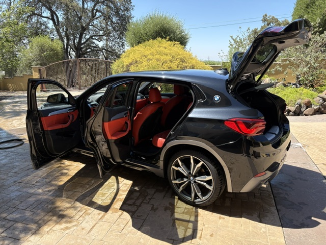 Used 2018 BMW X2 xDrive28i w/ M SportX Package AWD/4WD image 11