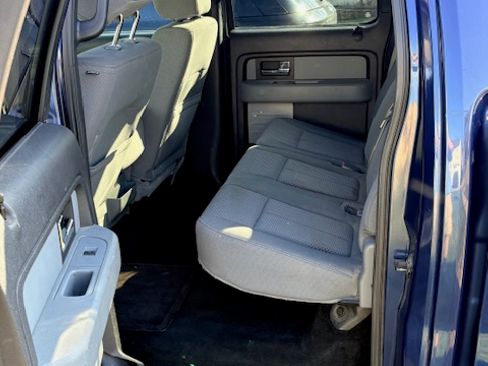 Used 2012 Ford F150 XLT w/ XLT Chrome Pkg image 9