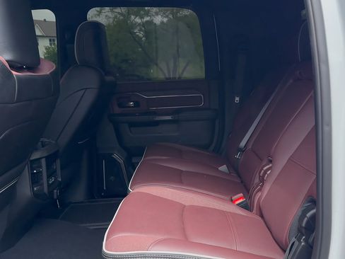 Used 2025 RAM 2500 Limited image 12