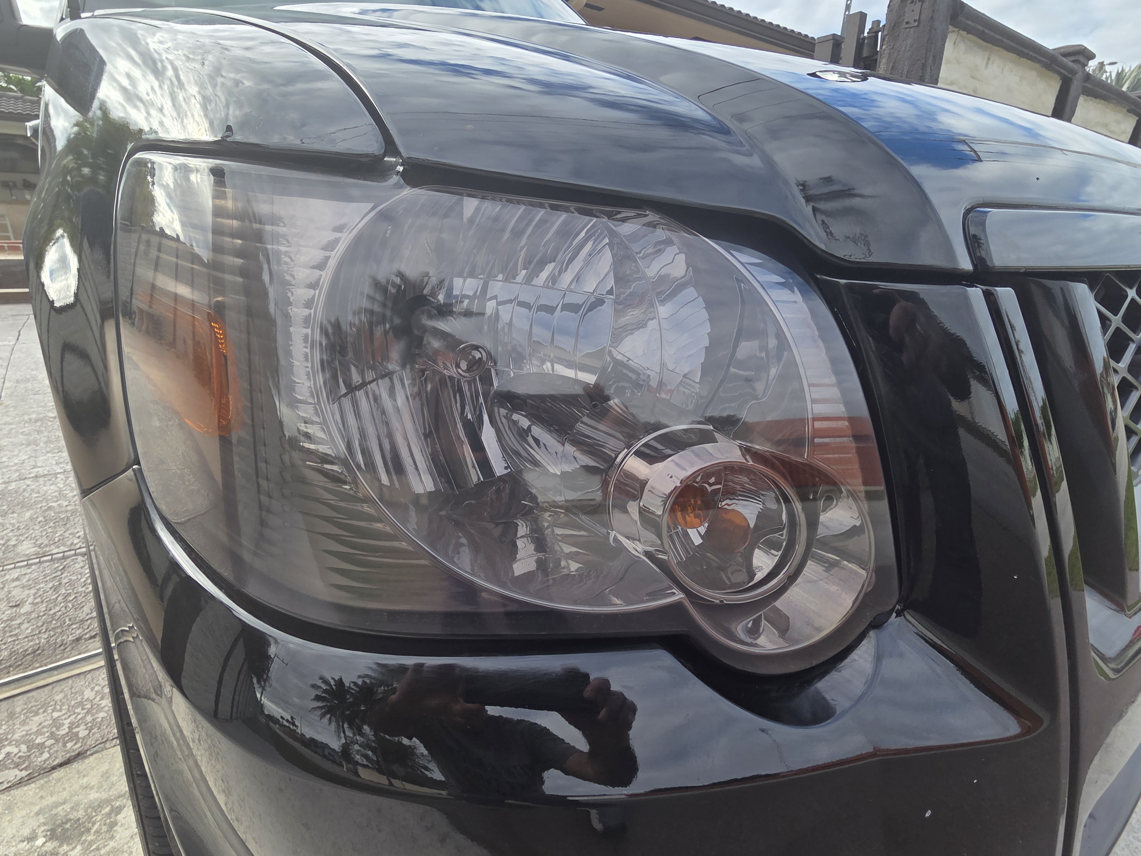 Used 2010 Ford Explorer Sport Trac Limited RWD image 24