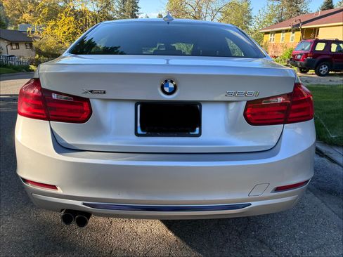 Used 2015 BMW 328i xDrive Sedan AWD/4WD image 6