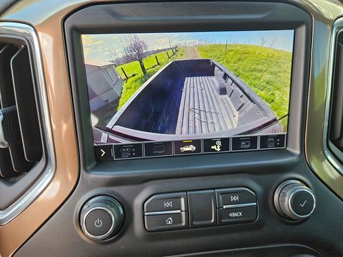 Used 2020 Chevrolet Silverado 3500 High Country image 12