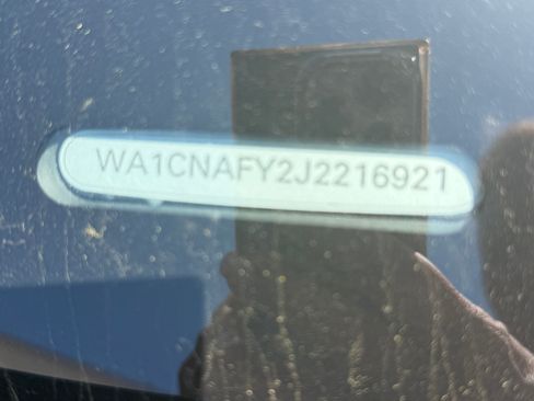 Used 2018 Audi Q5 Prestige w/ Prestige Package image 10