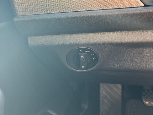 Used 2019 Volkswagen Jetta S image 16