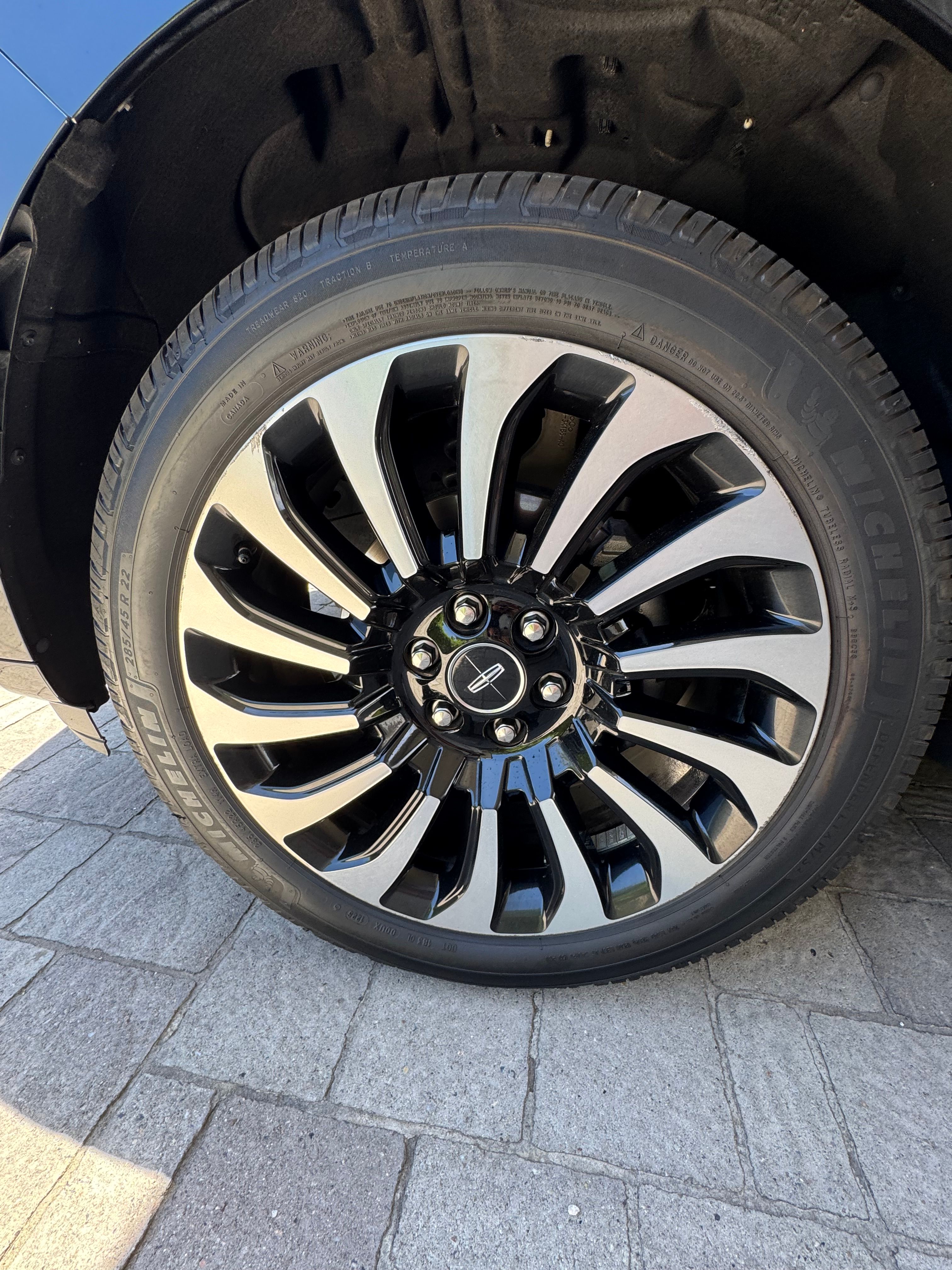 Used 2022 Lincoln Navigator Black Label AWD/4WD image 5